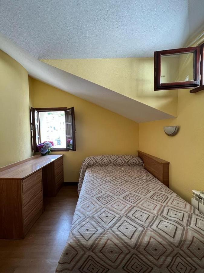 Duplex *